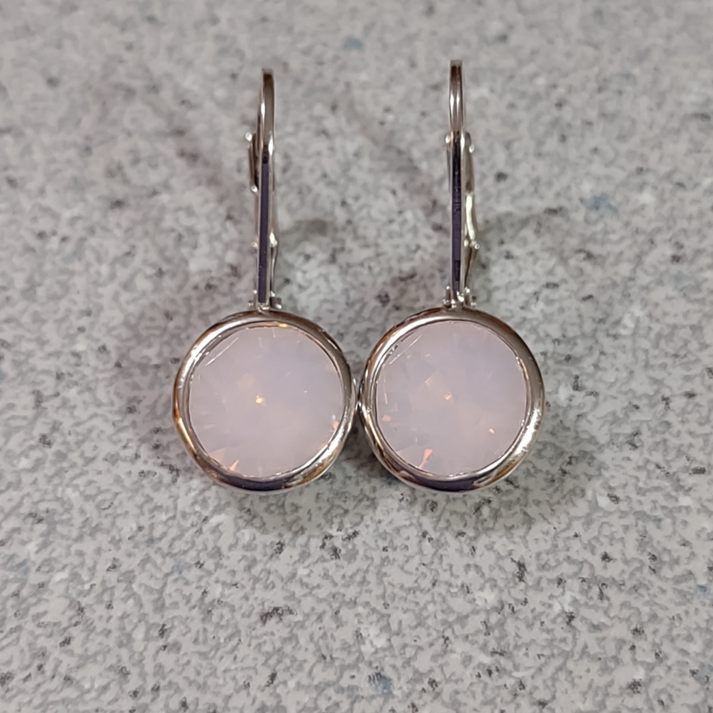 Firm Final price!*LeverBack Crystal Earrings
